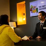 Hotel Seven Urban Centre 4*