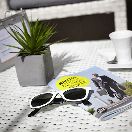 Hotel Seven Urban Centre