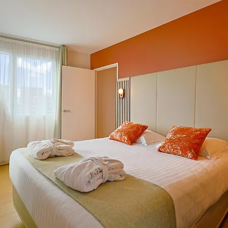 Otel Seven Urban Centre Nantes