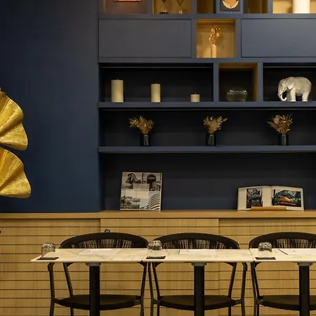 Seven Urban Centre 4*