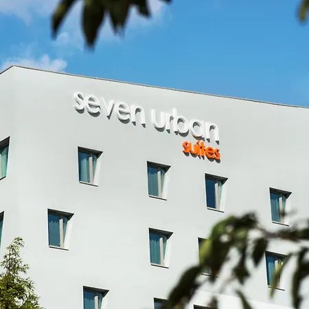 Seven Urban Centre Hotel 4*