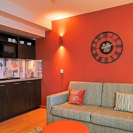 Seven Urban Centre 4*