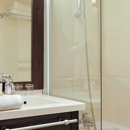 Hotel Seven Urban Centre Nantes