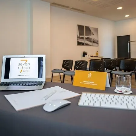 Seven Urban Centre Hotel Nantes