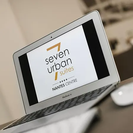 Seven Urban Centre Hotel 4*