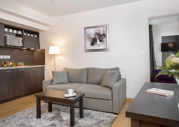 Hotel Seven Urban Centre Nantes