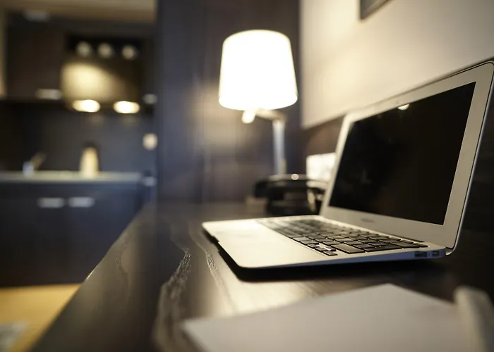 Seven Urban Centre 4*