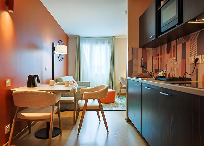 Seven Urban Centre Ξενοδοχείο 4*