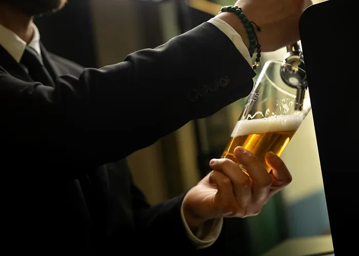 Seven Urban Centre Ξενοδοχείο 4*