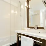 Otel Seven Urban Centre Nantes