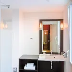 Seven Urban Centre 4*